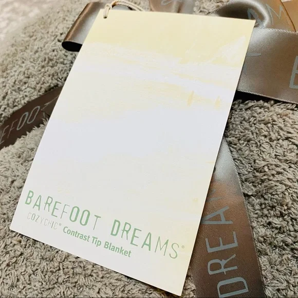 BAREFOOT DREAMS CozyChic Contrast Tip Throw Blanket New - Picture 7 of 8